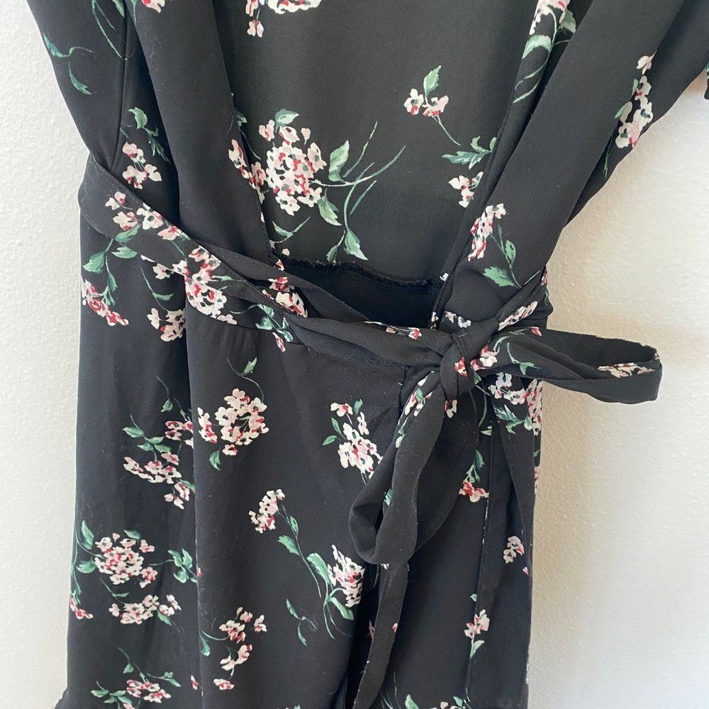 Abercrombie and Fitch Y2K 90s Style Black Floral Short-Sleeve Wrap Dress Size XS - Picture 5 of 7
